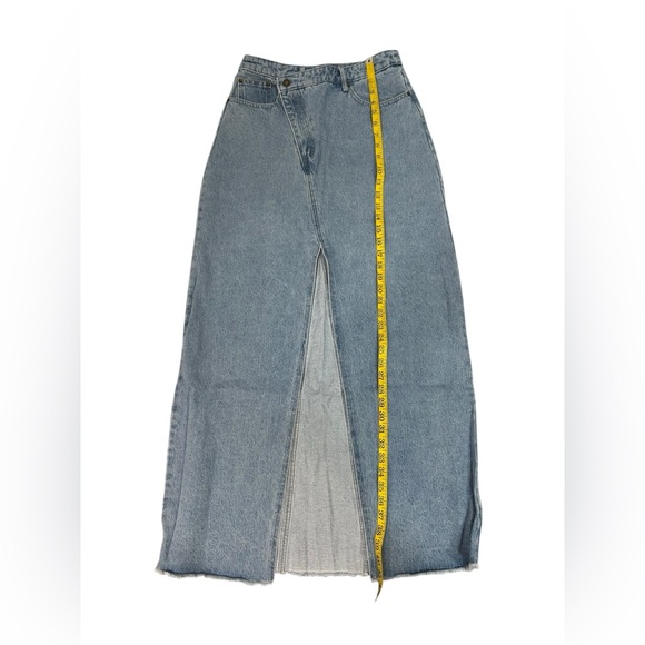 Dressed in Lala Maxi Light Blue Denim Slit Skirt Med Casual Fashion Slant NWT - Picture 7 of 14